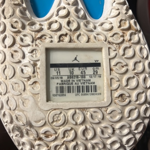 Why not ZERO - 2 in good condition ready for there new owner size 11 - Picture 7 of 7